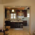 Arokaria House Apartament *